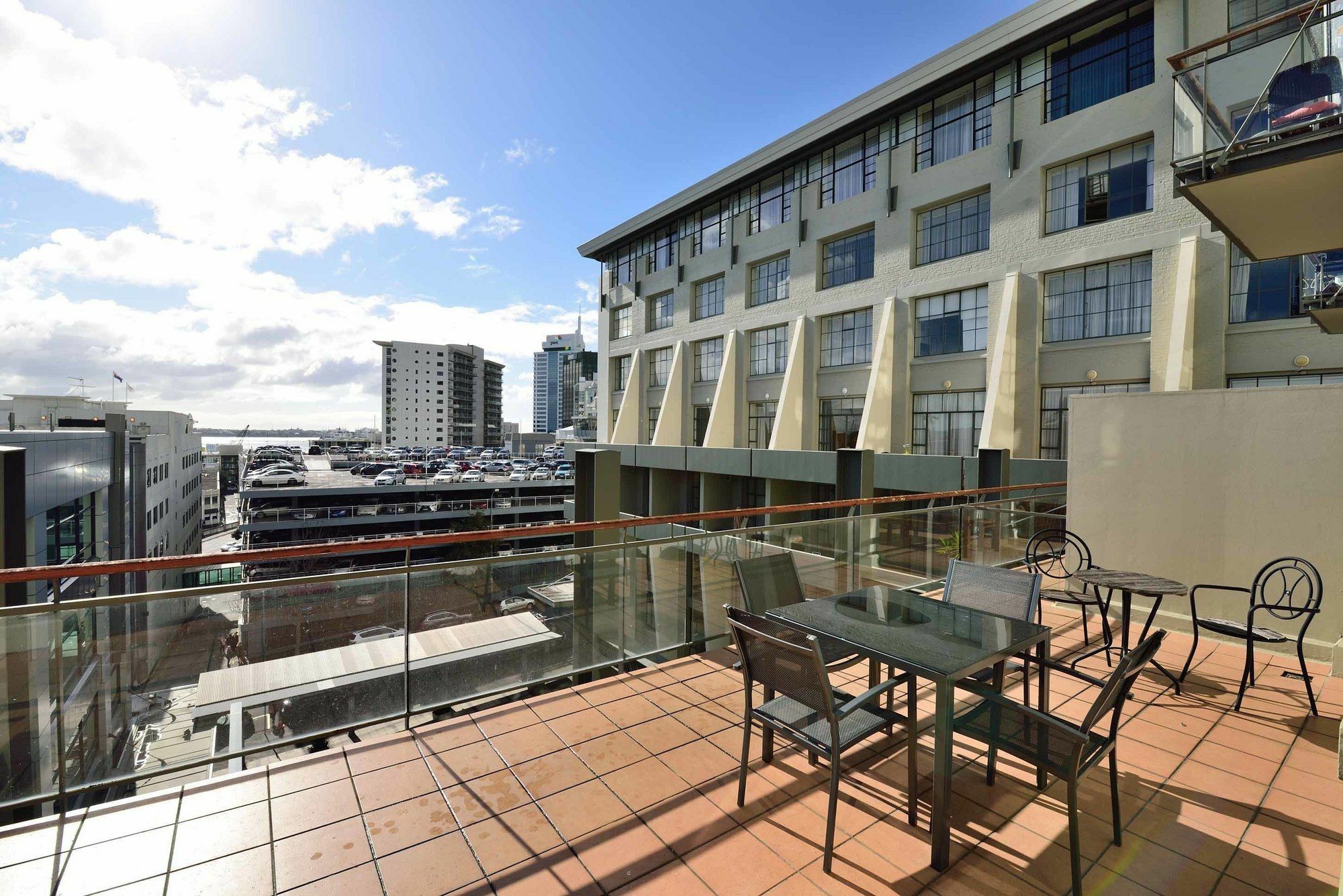 Furnished Apartment In Auckland Cbd Экстерьер фото